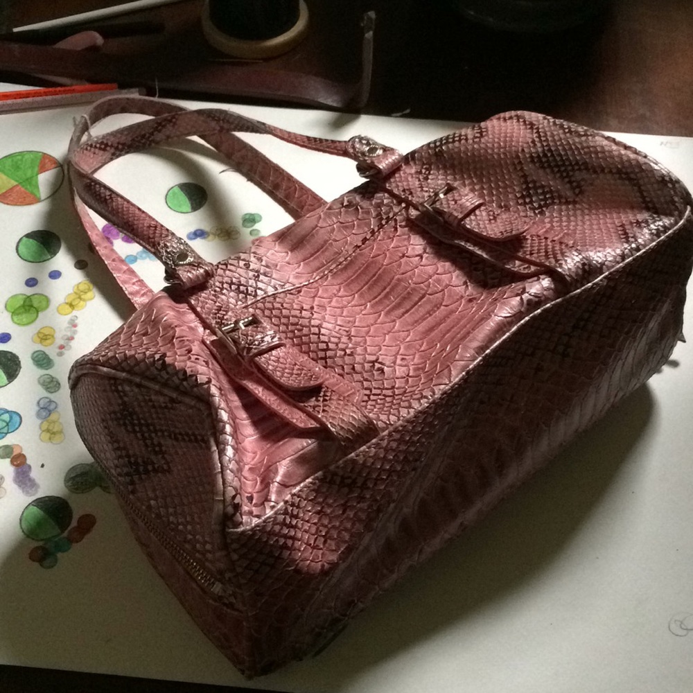 Handbag - Picture 2 of 2